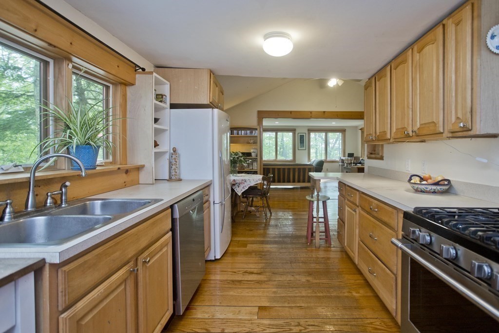 174 Locke Hill Road Wendell, MA 01379 - Photo 5 of 42 Gallery Image 5