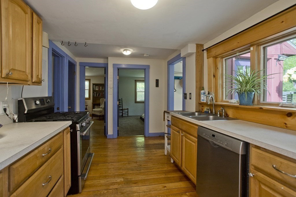 174 Locke Hill Road Wendell, MA 01379 - Photo 8 of 42 Gallery Image 8