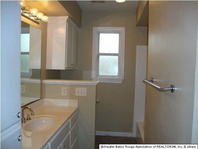 1812 Stuart Avenue Baton Rouge, LA 70808 - Photo 9 of 13 Gallery Image 9