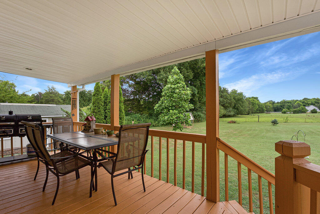 227 Tom Garrison Road Evensville, TN 37332 - Photo 2 of 32 030_dsc05509_999