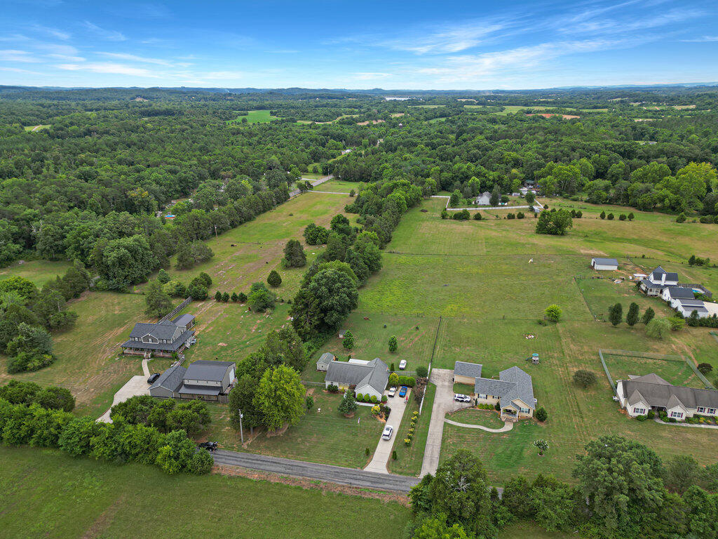 227 Tom Garrison Road Evensville, TN 37332 - Photo 29 of 32 007_dji_0380_224