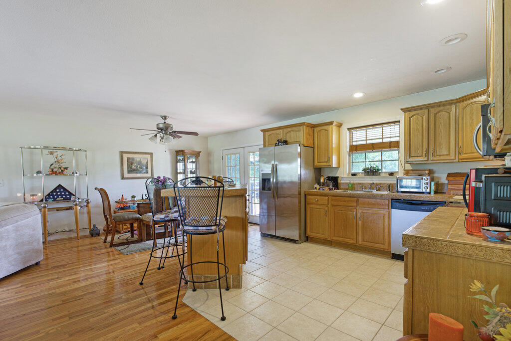 227 Tom Garrison Road Evensville, TN 37332 - Photo 5 of 32 015_dsc05560_668