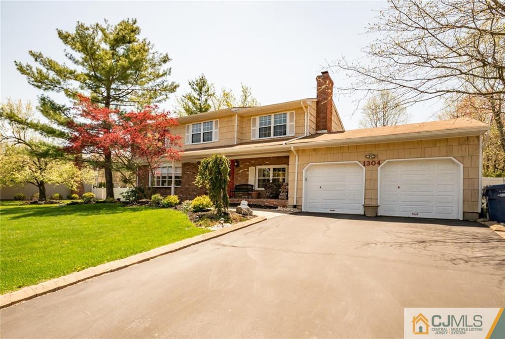 1304 Aaron Road North Brunswick, NJ 08902 - Photo 1 of 25 Gallery Image 1