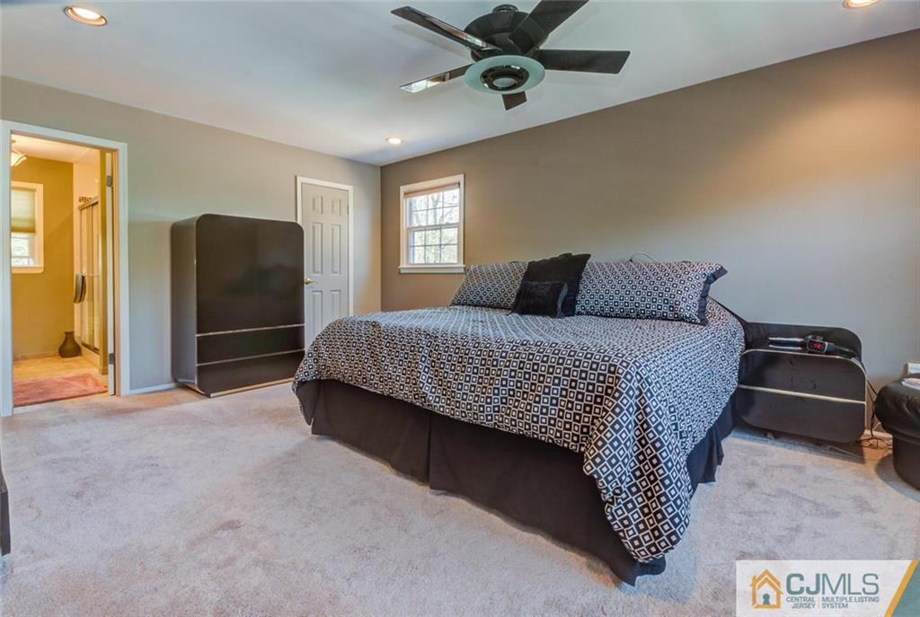 1304 Aaron Road North Brunswick, NJ 08902 - Photo 14 of 25 Gallery Image 14