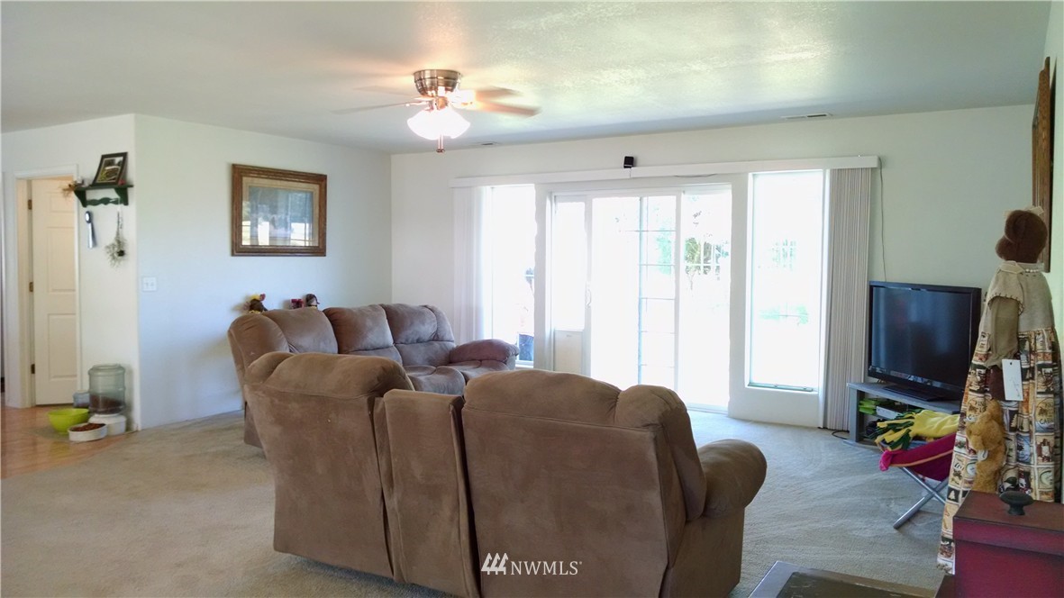 172 Moore Road Elma, WA 98541 - Photo 13 of 24 Gallery Image 13