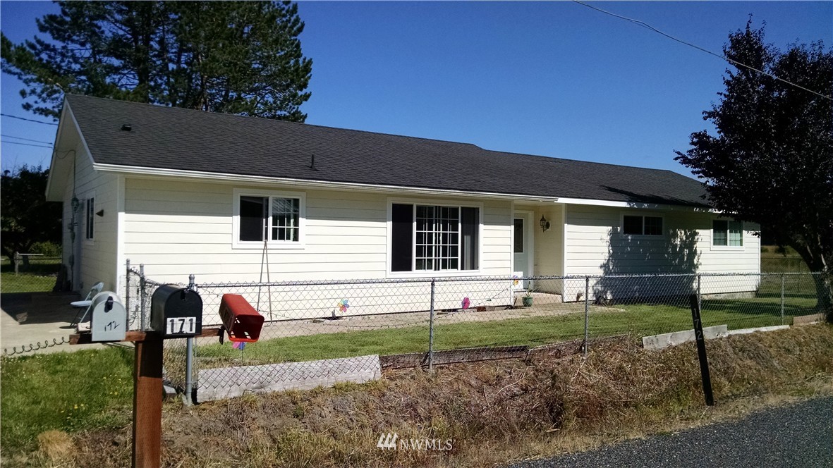 172 Moore Road Elma, WA 98541 - Photo 3 of 24 Gallery Image 3