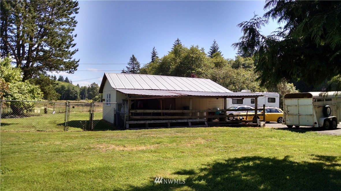 172 Moore Road Elma, WA 98541 - Photo 4 of 24 Gallery Image 4
