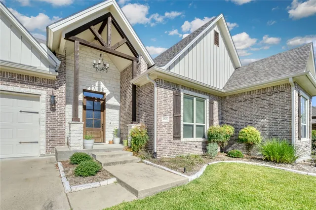 $3,600 | 2610 Goodrich Court, College Station, TX 77845