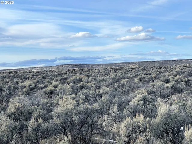 a view of a large building