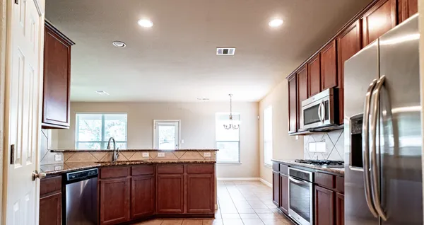 $2,350 | 2301 Giddens Drive, Cedar Park, TX 78613