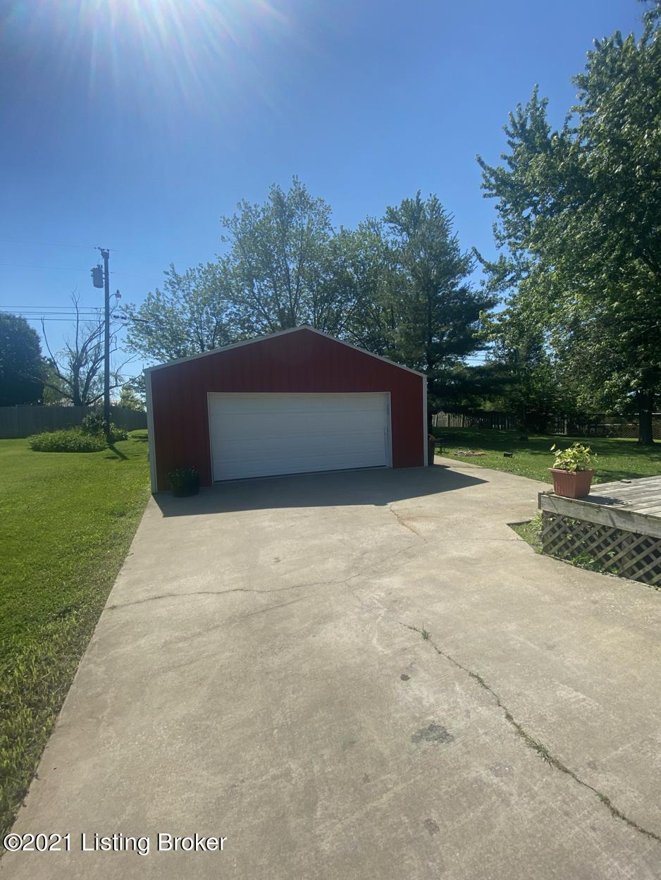 1419 Sycamore Lane Leitchfield, KY 42754 - Photo 18 of 20 Screen Shot 2021-06-17 at 10.23.51 AM