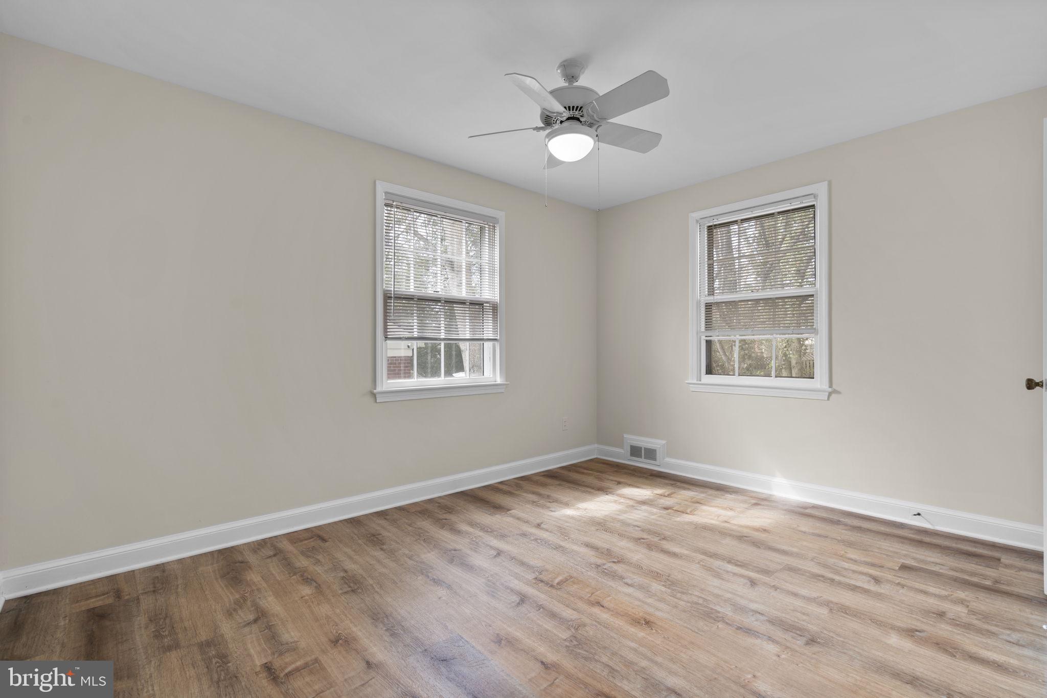 5617 Knollwood Road Bethesda, MD 20816 - Photo 17 of 33