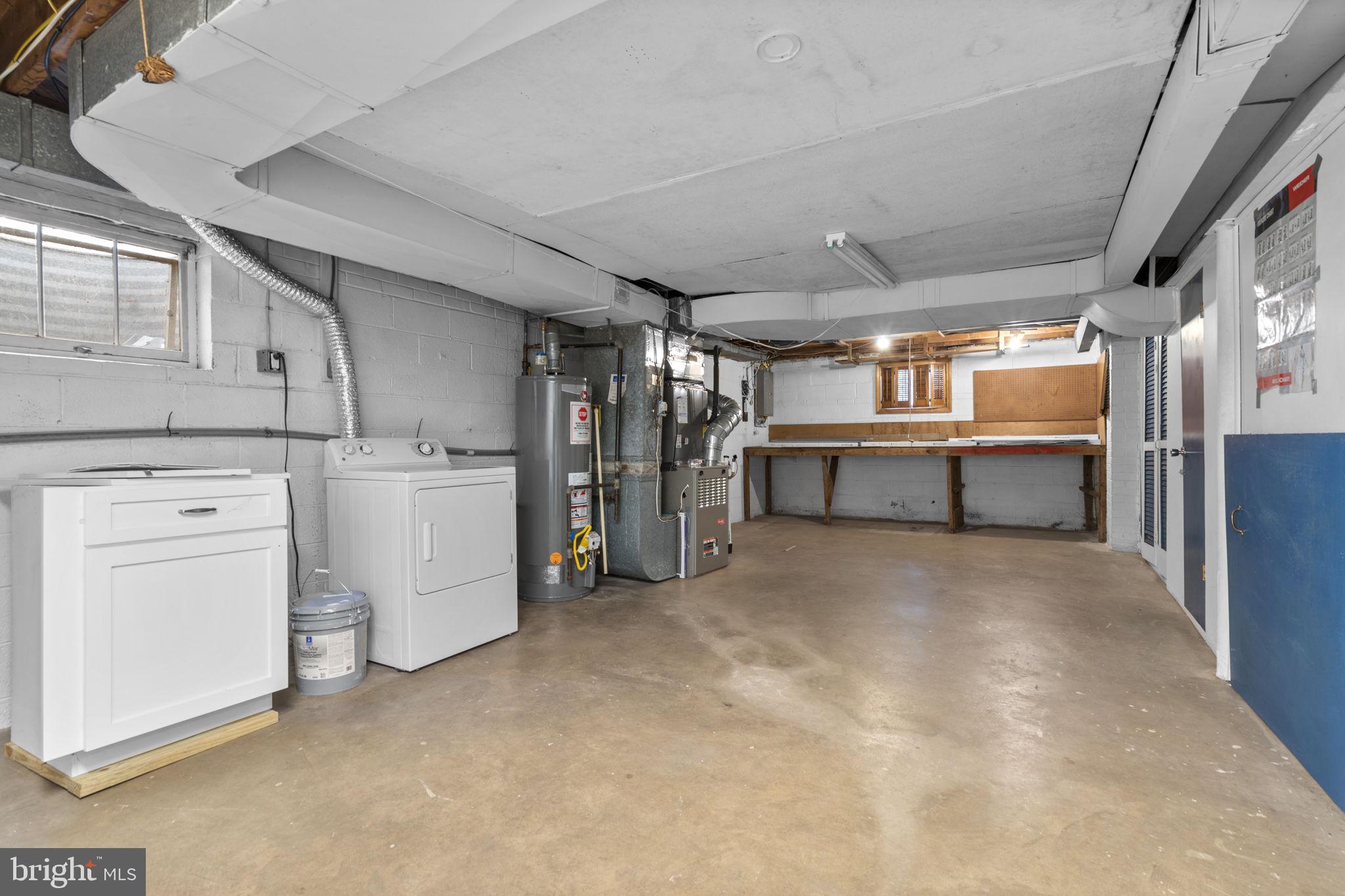 5617 Knollwood Road Bethesda, MD 20816 - Photo 27 of 33