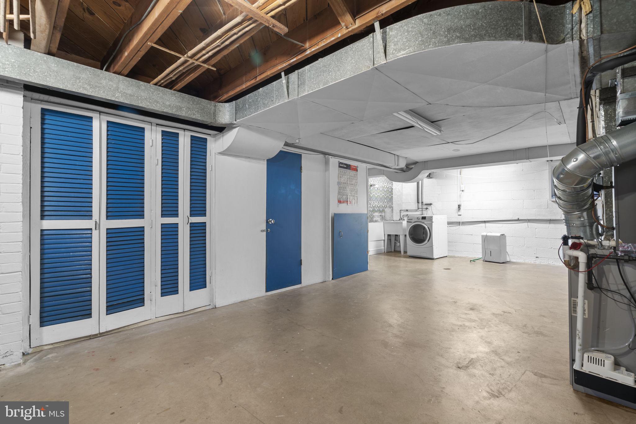 5617 Knollwood Road Bethesda, MD 20816 - Photo 28 of 33