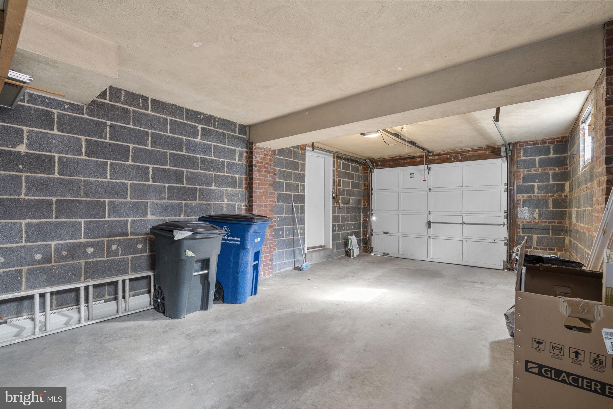 5617 Knollwood Road Bethesda, MD 20816 - Photo 29 of 33