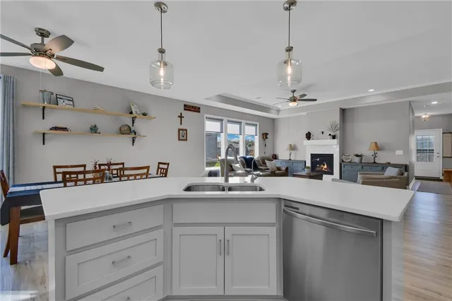 $410,000 | 1700 Mulberry Street, Pleasant Hill, MO 64080