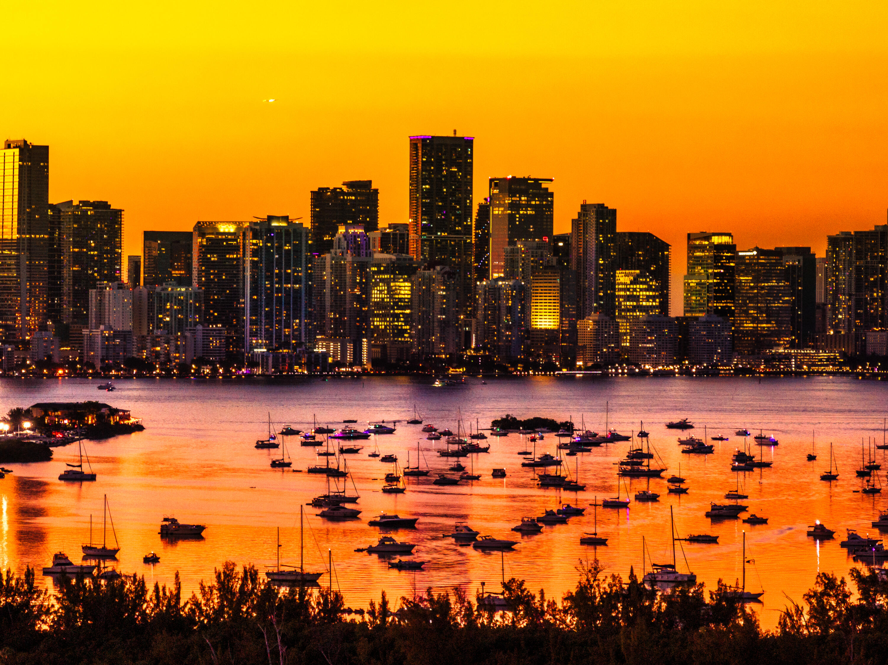 1331 Brickell Bay Drive, Unit 2805 Miami, FL 33131 - Photo 29 of 30