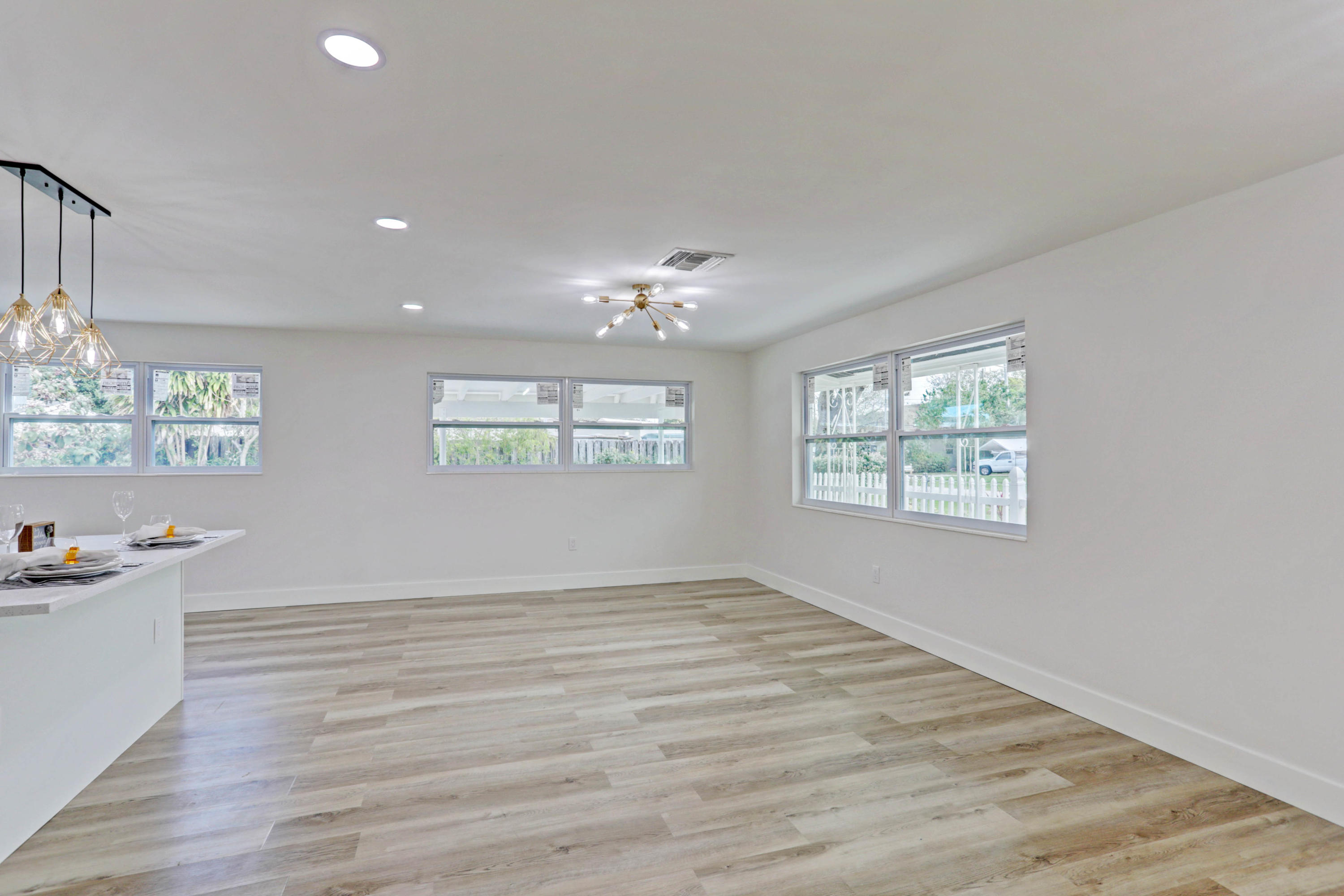 4133 Rochester Street Palm Beach Gardens, FL 33410 - Photo 23 of 62 14_img_1901_2_3_4_5