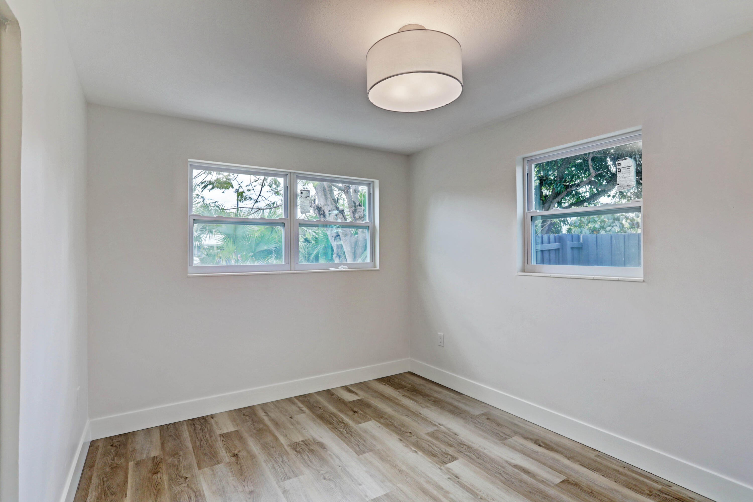 4133 Rochester Street Palm Beach Gardens, FL 33410 - Photo 34 of 62 27_img_1996_1997_1998_1999_2000