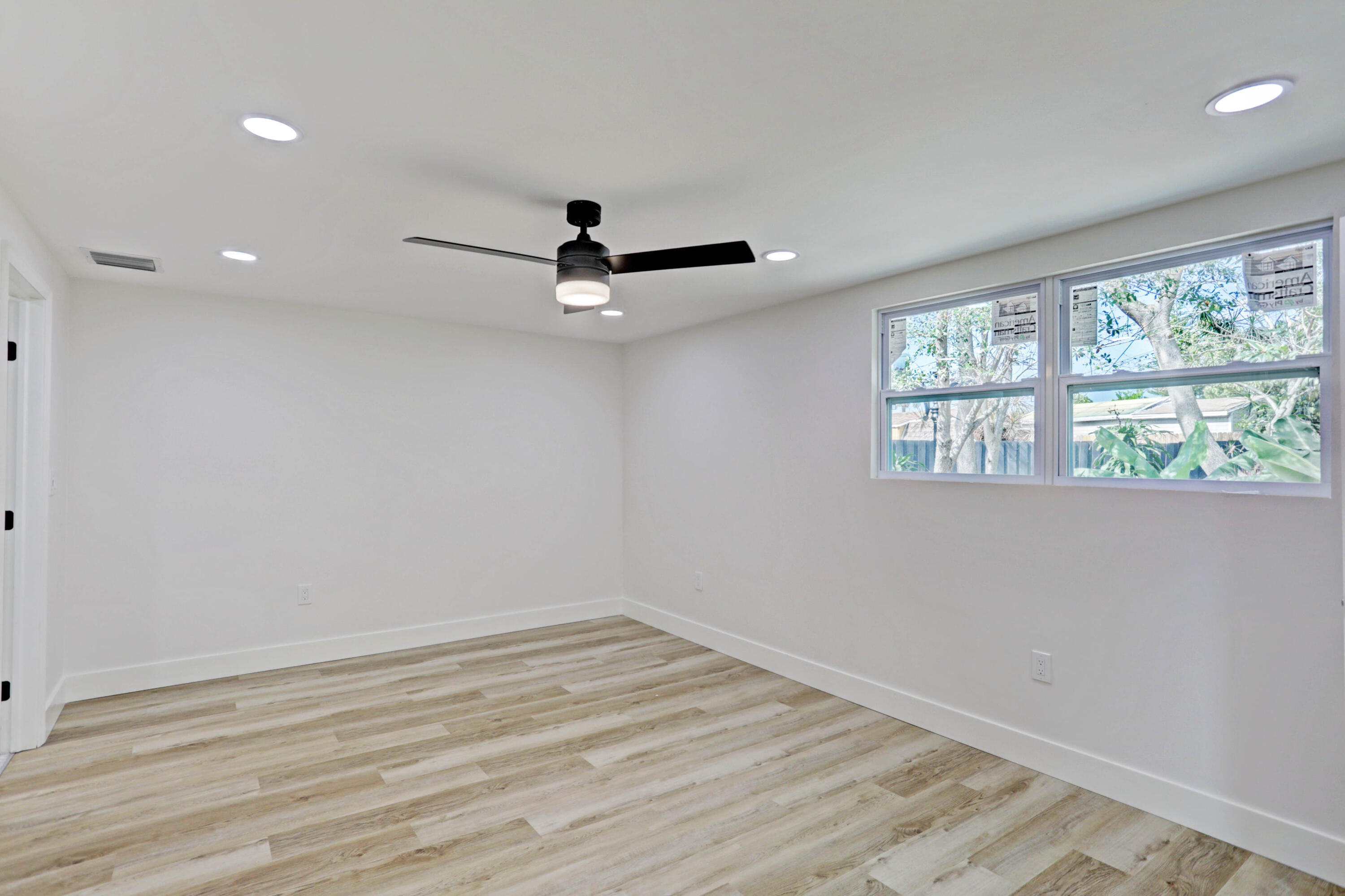 4133 Rochester Street Palm Beach Gardens, FL 33410 - Photo 43 of 62 37_img_2041_2_3_4_5