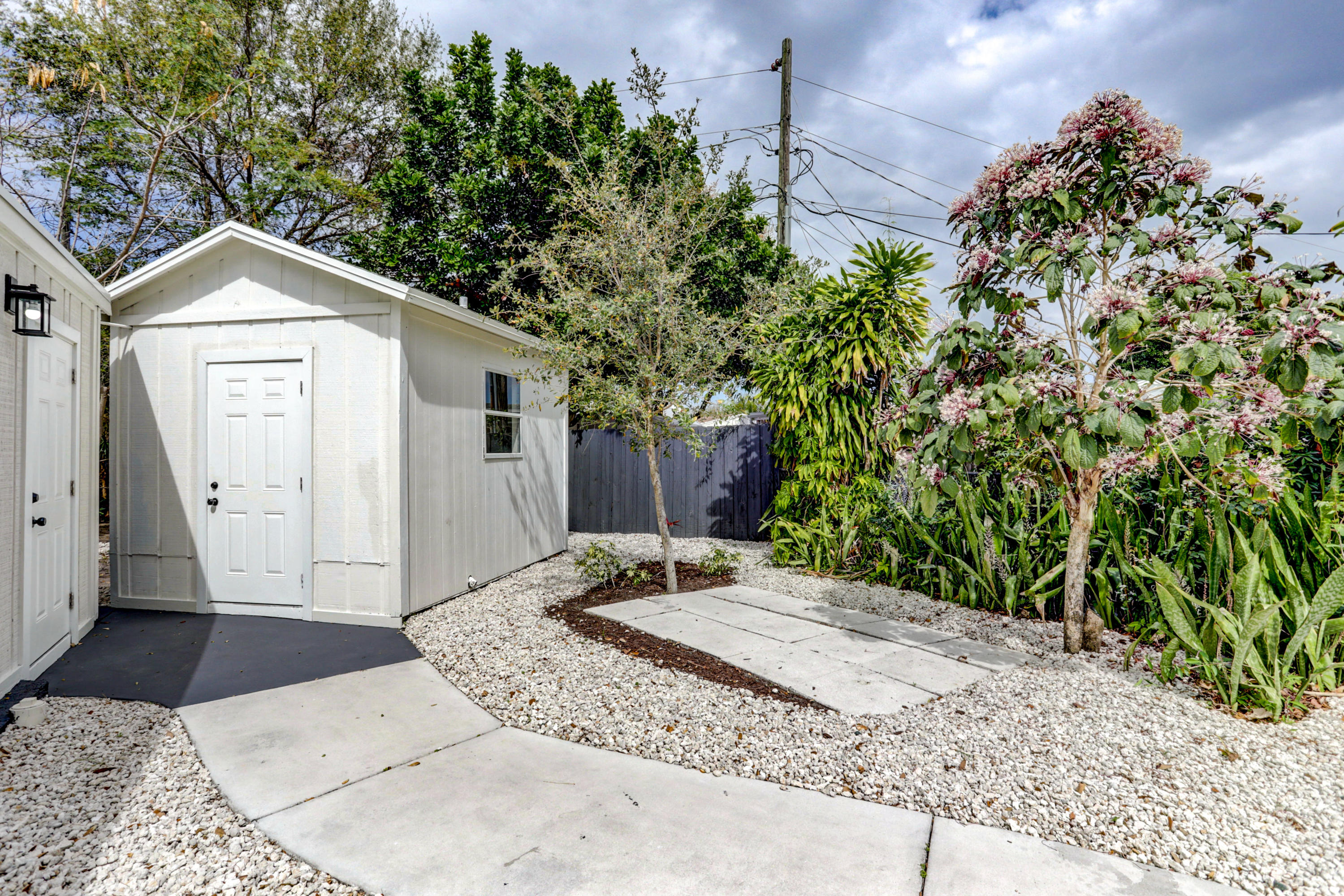 4133 Rochester Street Palm Beach Gardens, FL 33410 - Photo 52 of 62 49_img_1821_2_3_4_5