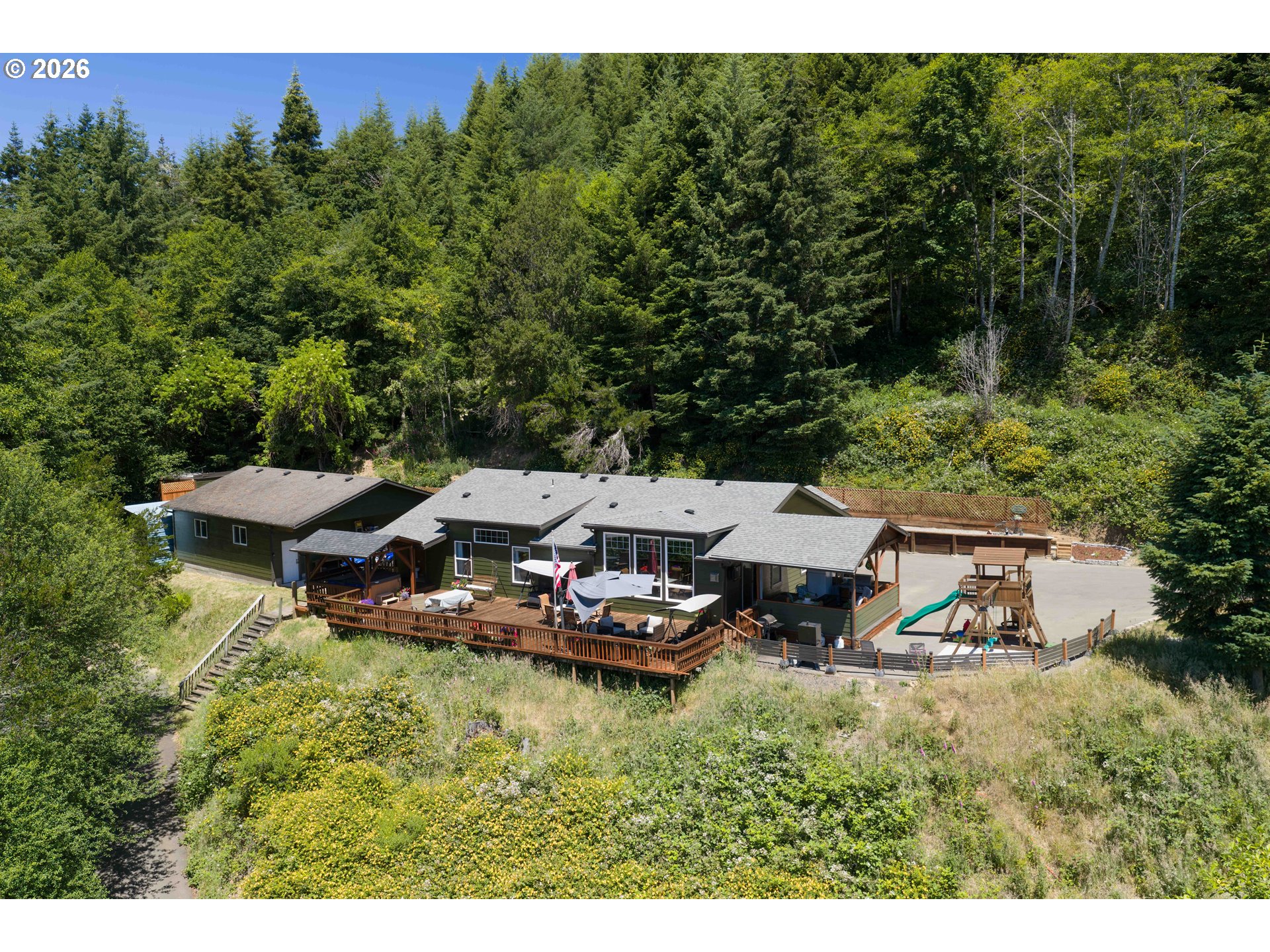 71535 Sunny Cove Road Lakeside, OR 97449 - Photo 3 of 48