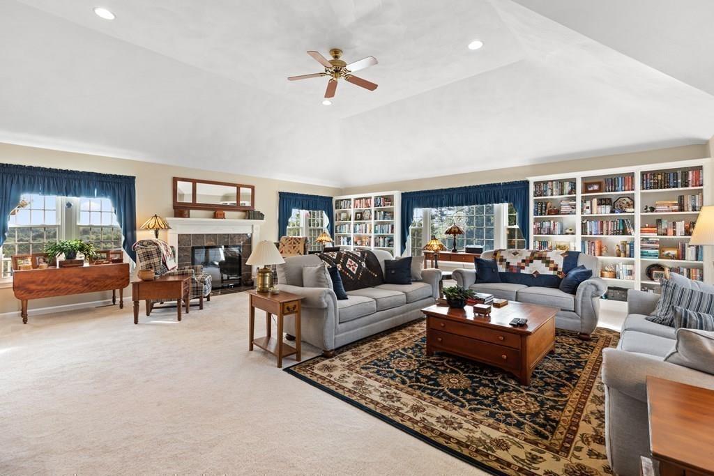 14 Hawks Ridge Road Billerica, MA 01862 - Photo 13 of 30
