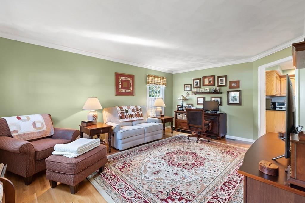 14 Hawks Ridge Road Billerica, MA 01862 - Photo 4 of 30