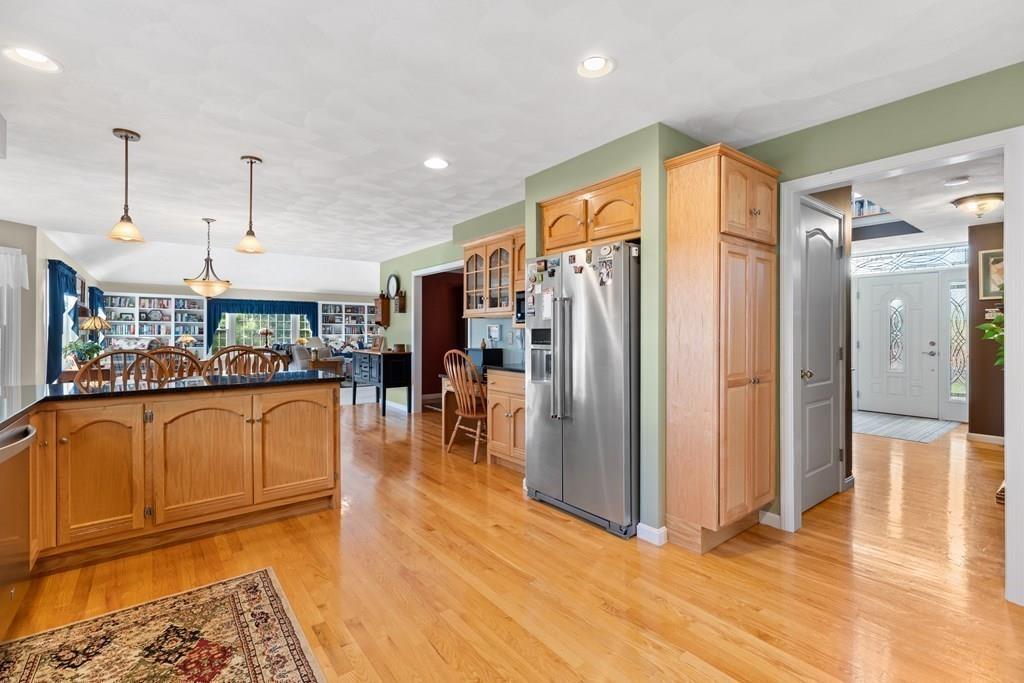 14 Hawks Ridge Road Billerica, MA 01862 - Photo 9 of 30