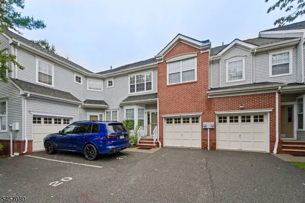 $4,050 | 20 Gordon Circle, Parsippany, NJ 07054