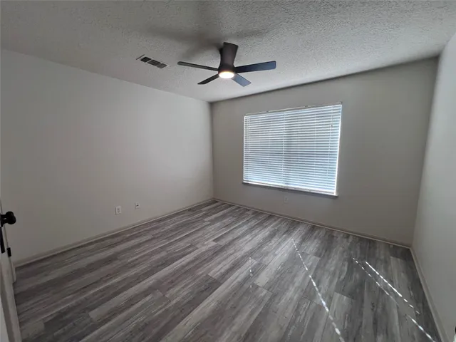 $2,100 | 1782 Burning Stone Drive, Boling, TX 77420