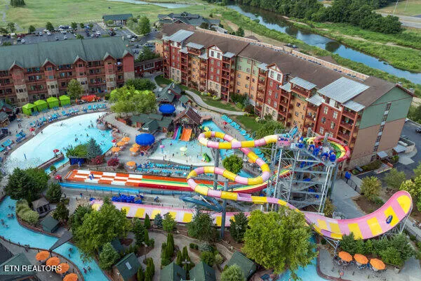 $429,000 | 1424 Old Knoxville Highway, Unit 13079/8, Sevierville, TN 37876