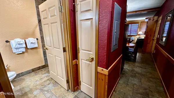 $429,000 | 1424 Old Knoxville Highway, Unit 13079/8, Sevierville, TN 37876