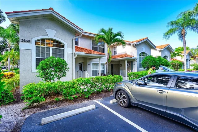 a house view with a outdoor space