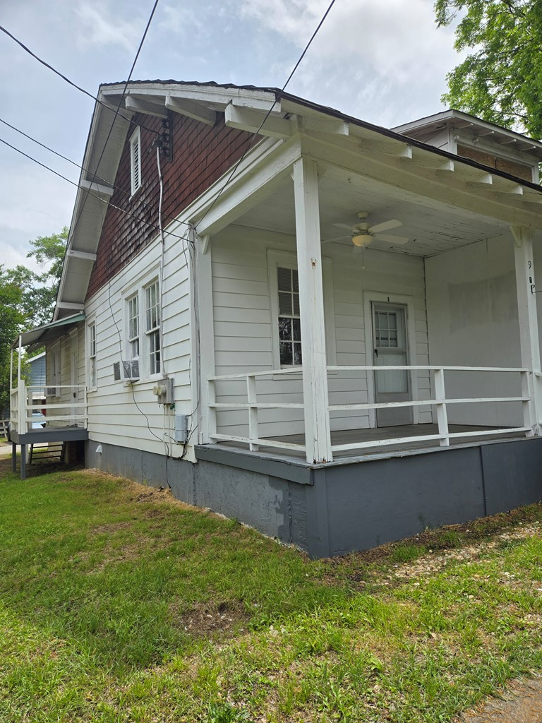 9 Linden Point, Unit B Columbus, GA 31904 - Photo 4 of 18 a view of a house with a yard