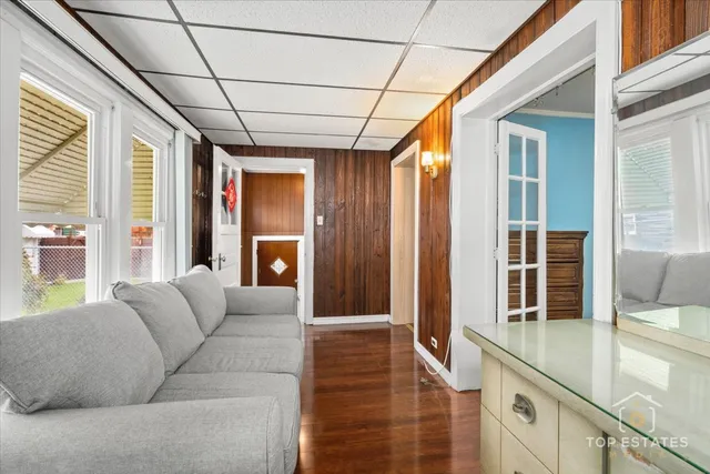 $399,000 | 4641 South Trumbull Avenue, Chicago, IL 60632