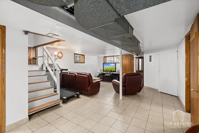 $399,000 | 4641 South Trumbull Avenue, Chicago, IL 60632