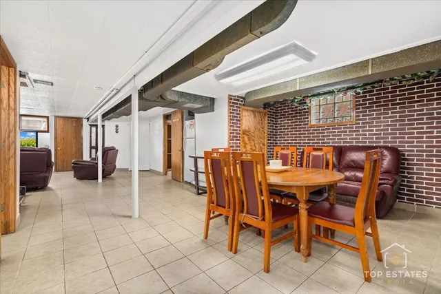 $399,000 | 4641 South Trumbull Avenue, Chicago, IL 60632