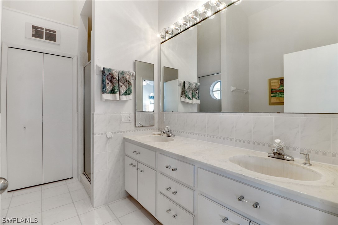 8415 Lagoon Road Fort Myers Beach, FL 33931 - Photo 15 of 33 Gallery Image 15