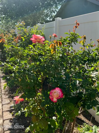 $565,000 | 1371 White Bluffs Circle, Fernley, NV 89408