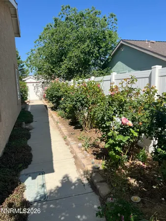$565,000 | 1371 White Bluffs Circle, Fernley, NV 89408