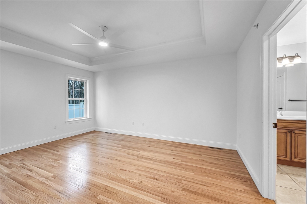 48 Beech Hill Road, Unit 48 West Springfield, MA 01089 - Photo 17 of 37