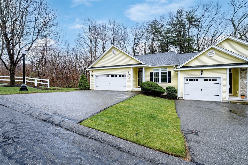 48 Beech Hill Road, Unit 48 West Springfield, MA 01089 - Photo 2 of 37