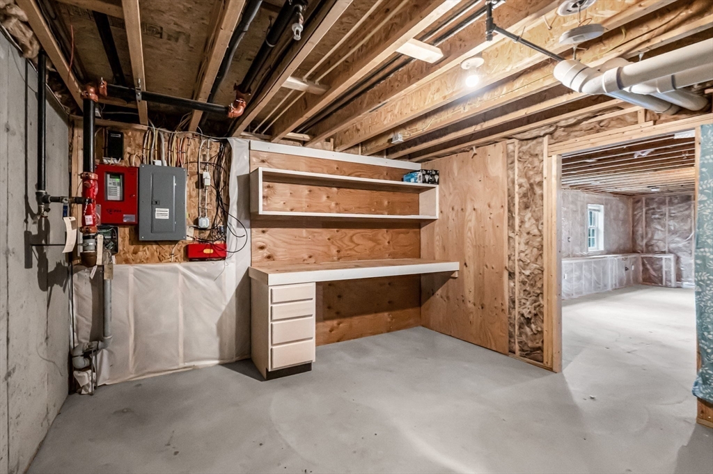 48 Beech Hill Road, Unit 48 West Springfield, MA 01089 - Photo 35 of 37