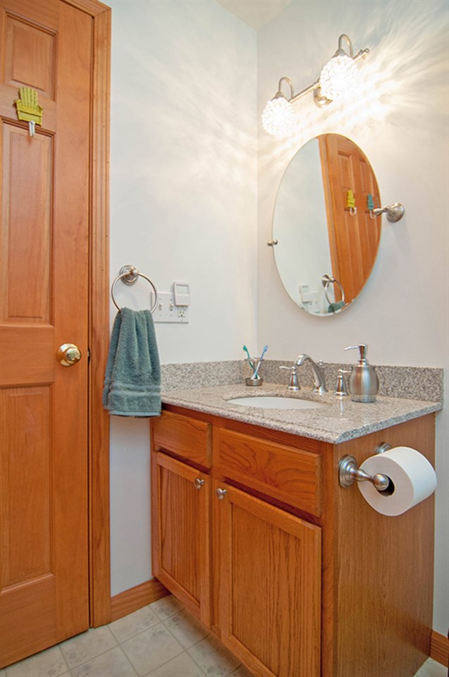 60 Clothespin Bridge Road Webster, NH 03303 - Photo 11 of 22