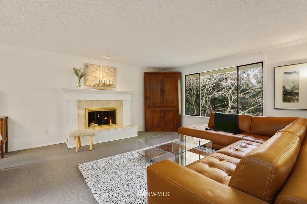 6026 Norma Beach Road Edmonds, WA 98026 - Photo 5 of 32 Gallery Image 5