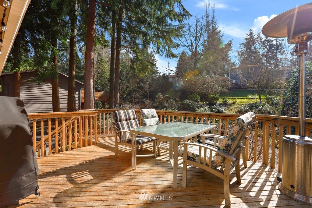 6026 Norma Beach Road Edmonds, WA 98026 - Photo 9 of 32 Gallery Image 9