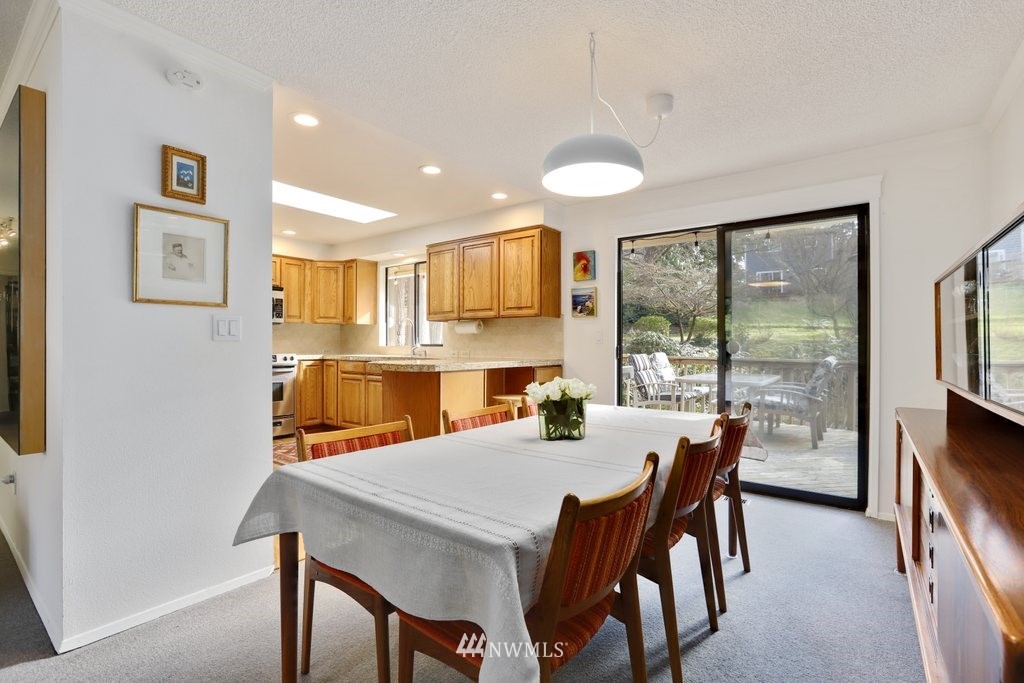 6026 Norma Beach Road Edmonds, WA 98026 - Photo 10 of 32 Gallery Image 10