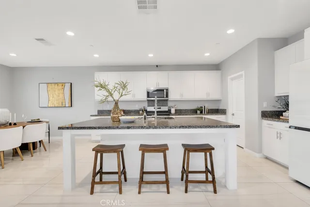 $6,495 | 18348 Cachet Way, Santa Clarita, CA 91350