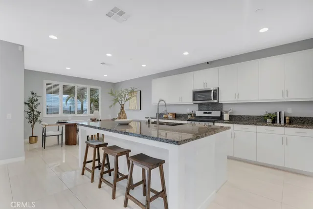 $6,495 | 18348 Cachet Way, Santa Clarita, CA 91350